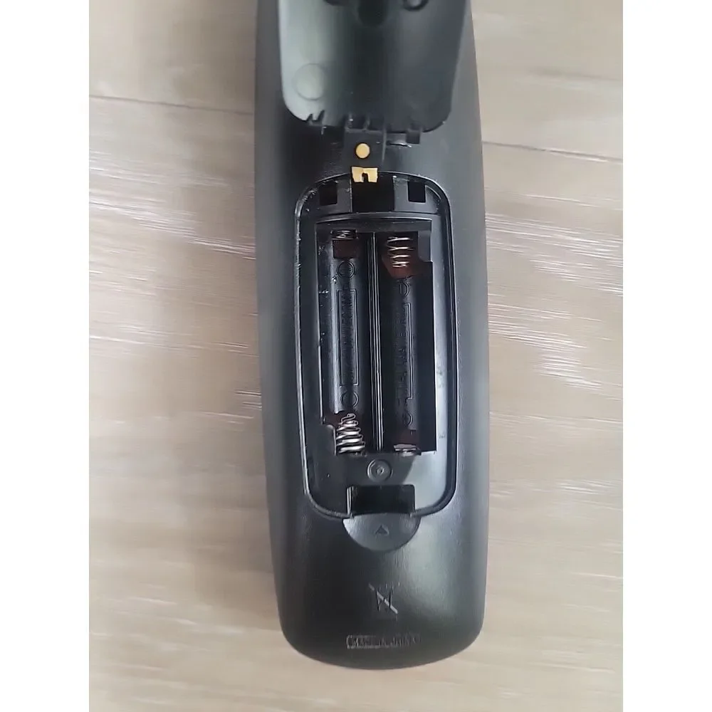 Samsung BN59-00678A Remote Control For LCD TV LN26A450 LN26A450C1 T240HD-‎ B1R1